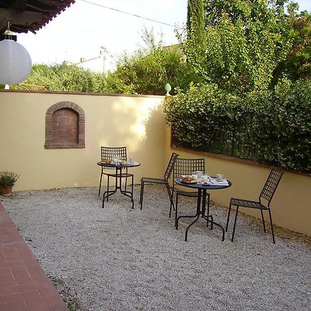 La Voliera Bed & Breakfast Pise Extérieur photo